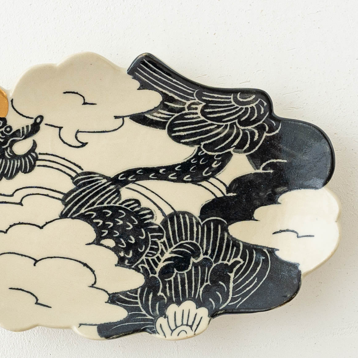 金彩龍雲図皿|吉村尚子