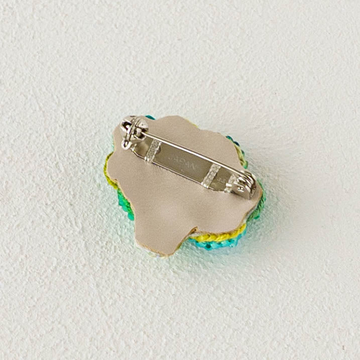 Embroidered Brooch Broccoli | Aonoie