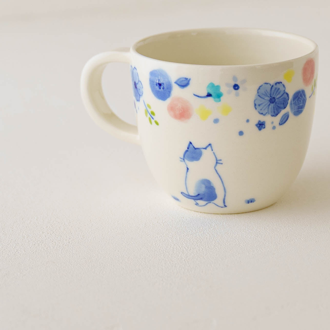 マグカップ 花と猫|喜多代京子