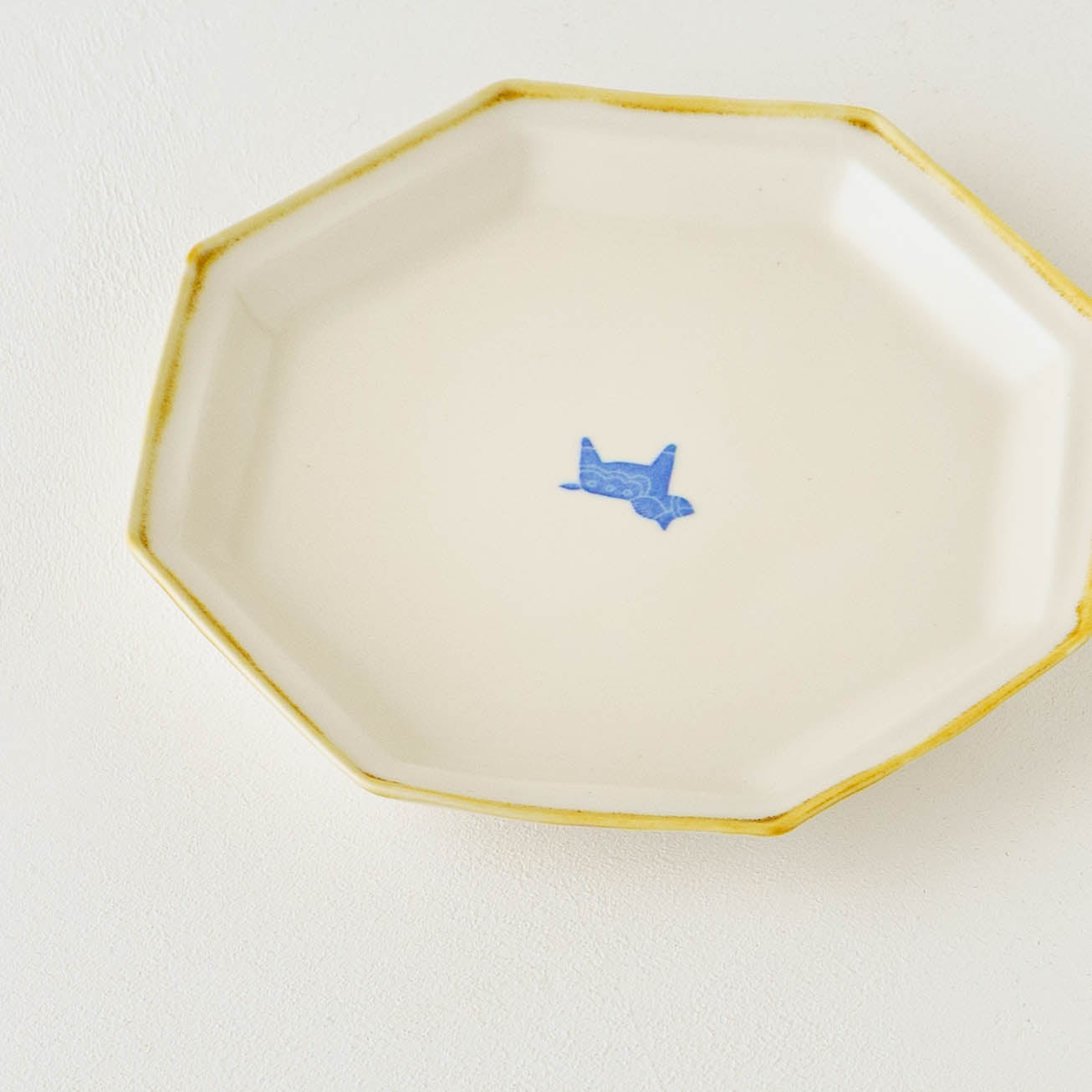 Octagonal Plate L Horse | Toshiyuki Haramura