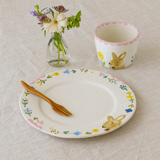 Large round plate with rabbit and flowers | Aki Ota