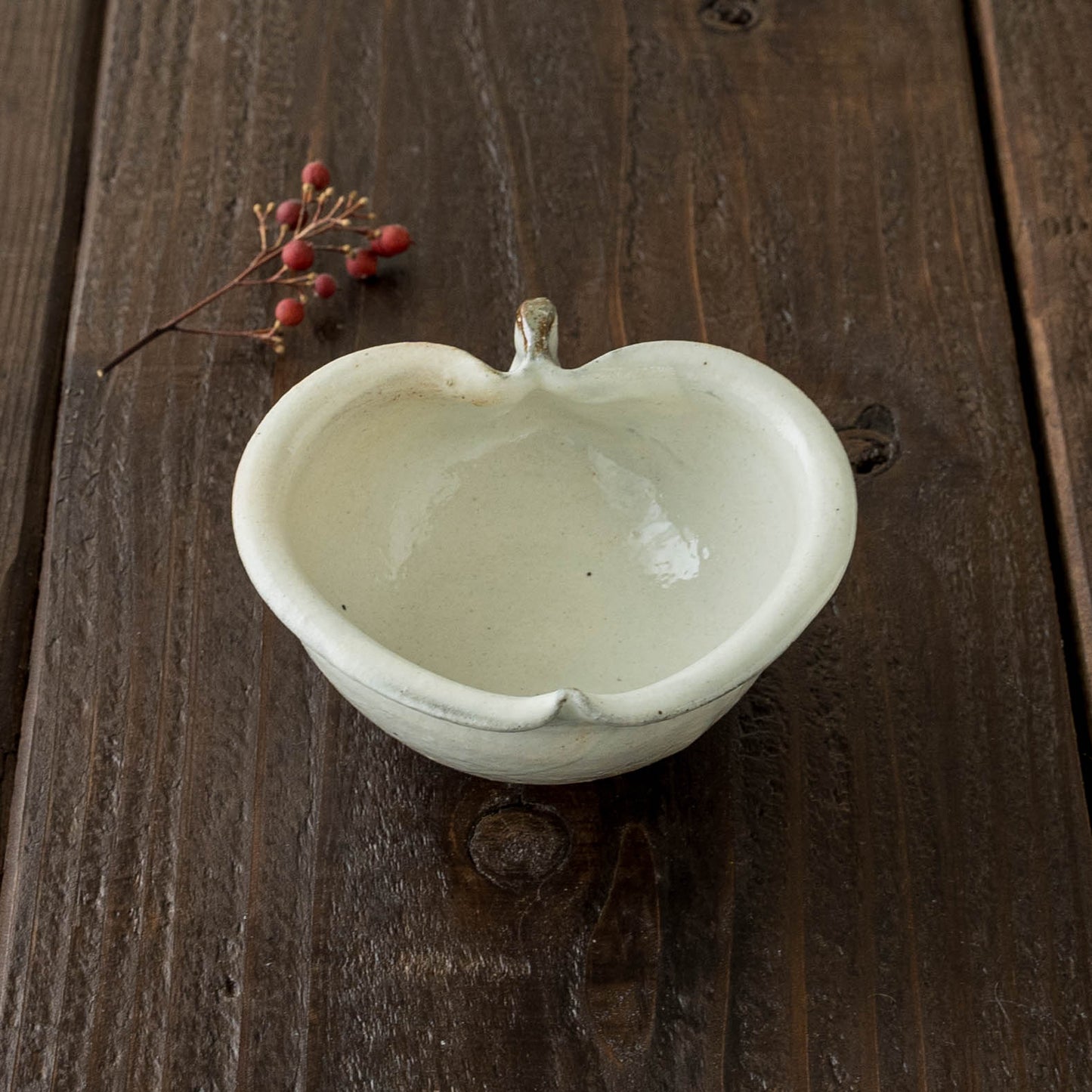 Apple Bowl SS White|Furutani Pottery