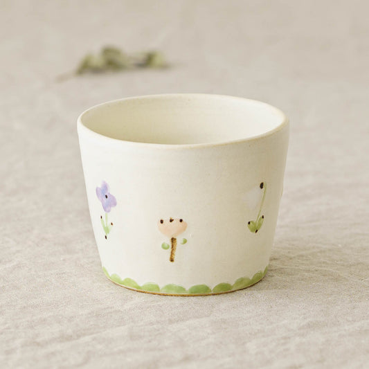 Cup flower | Aki Ota