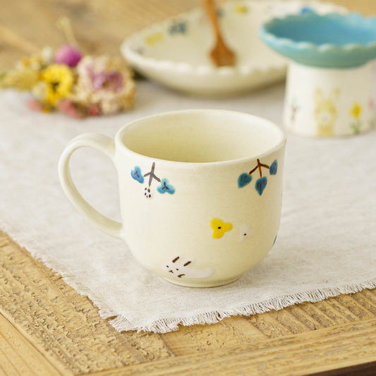 Mug rabbit | Aki Ota