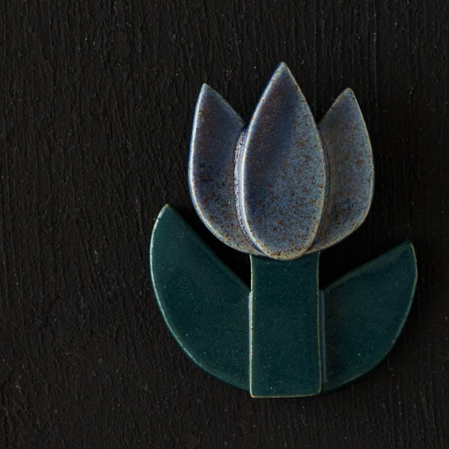 Flower chopstick rest tulip blue | Michi Tsujimoto