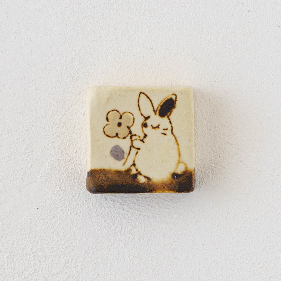 はしおき（ホワイトチョコ）うさぎ｜丸伴工場