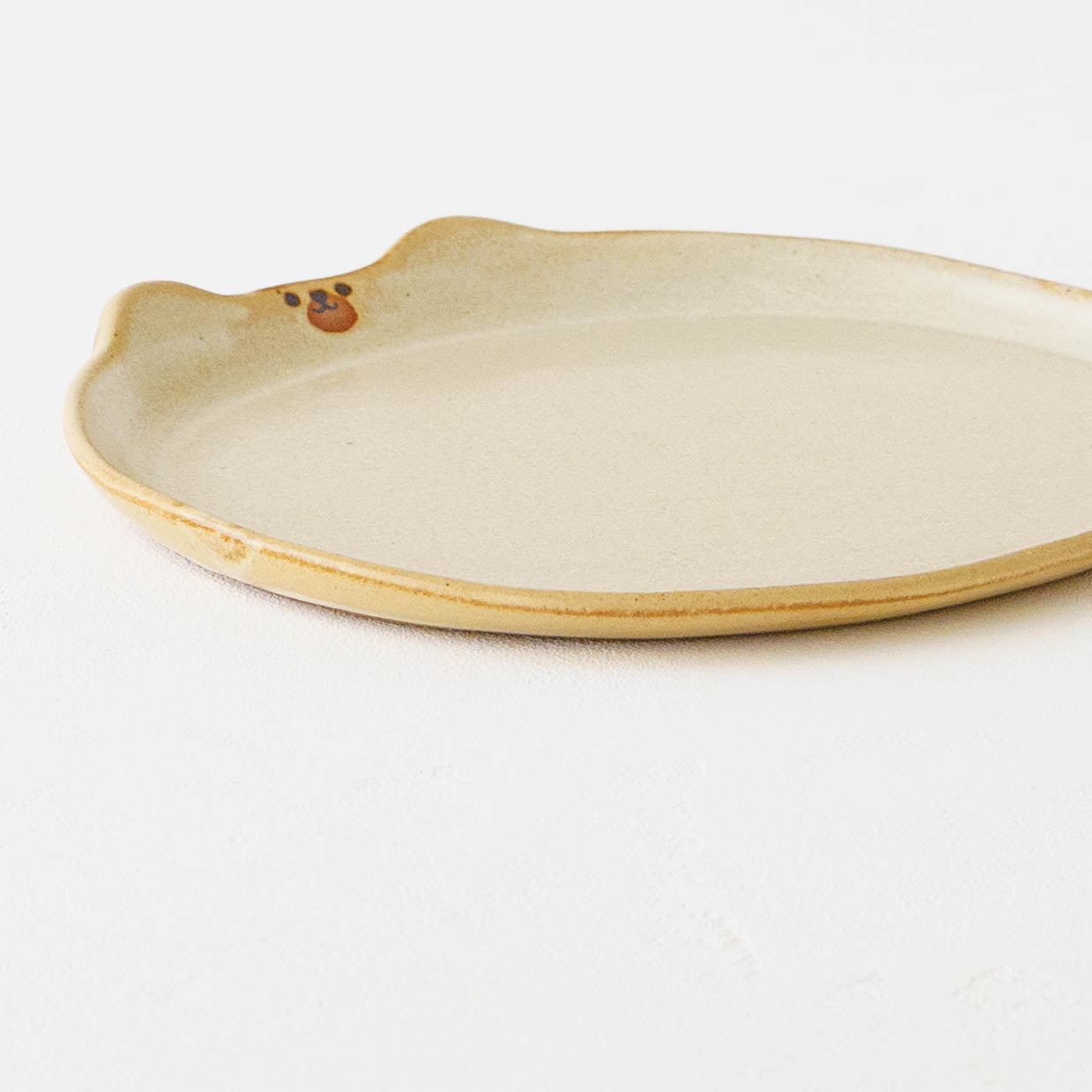 Bear plate L white | Atelier Monora