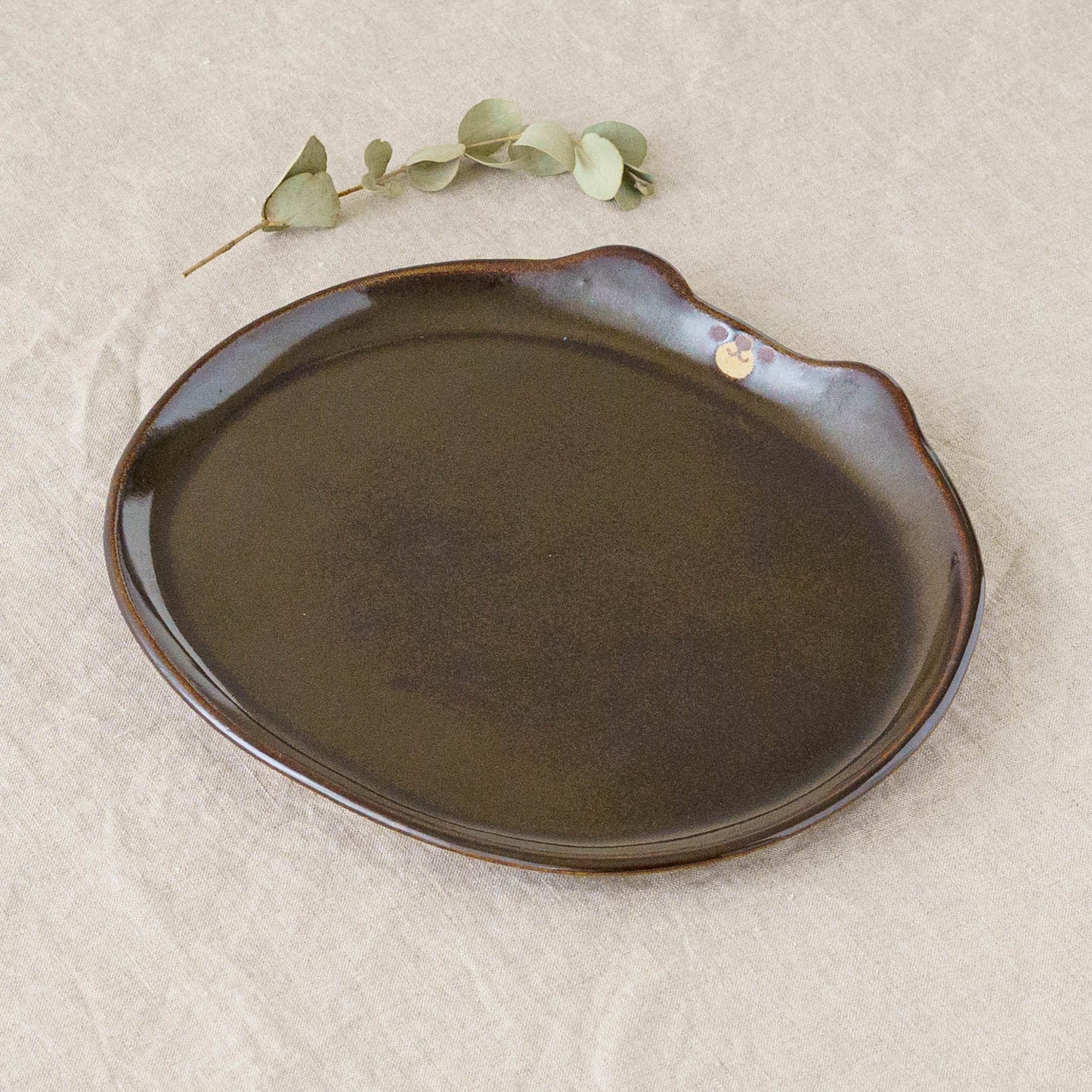 Bear plate brown L | Atelier Monora