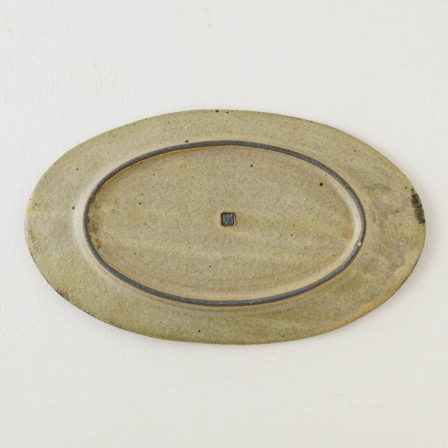 Oval rim plate L kohiki | Sakiko Tomibe