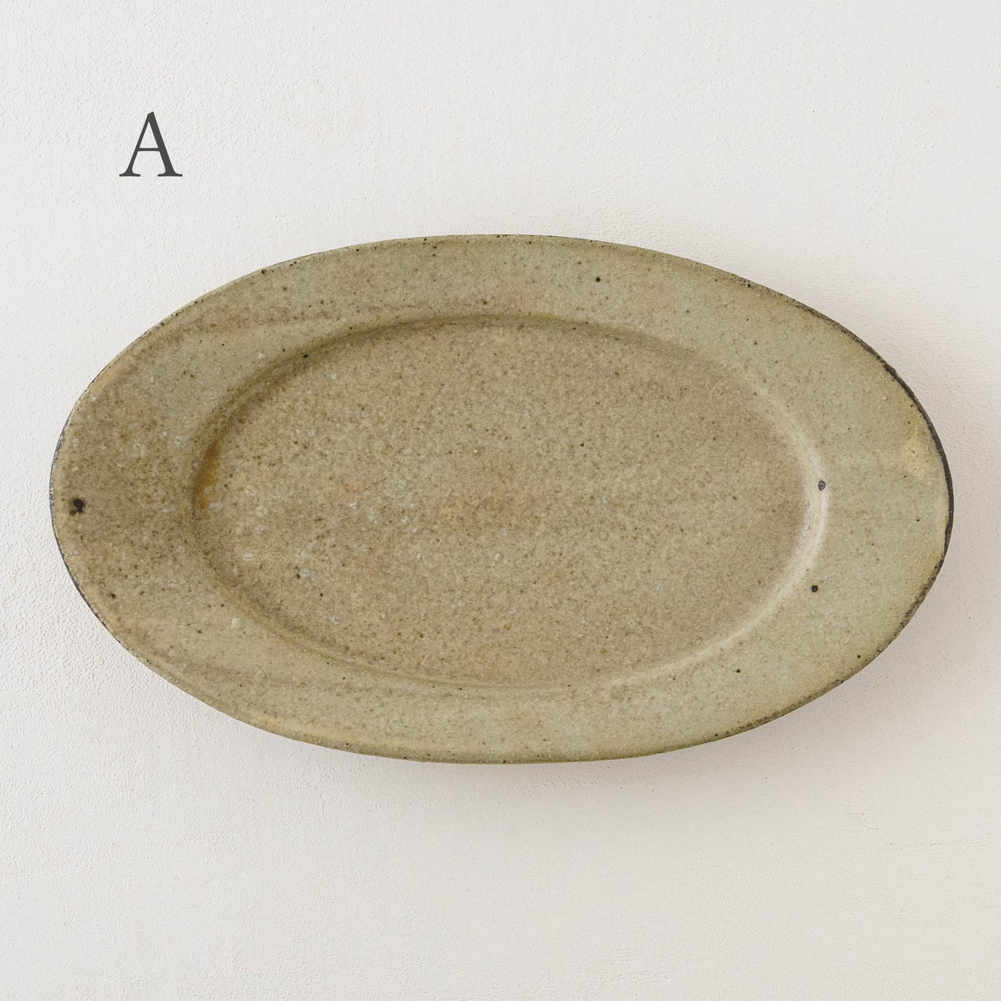 Oval rim plate L kohiki | Sakiko Tomibe