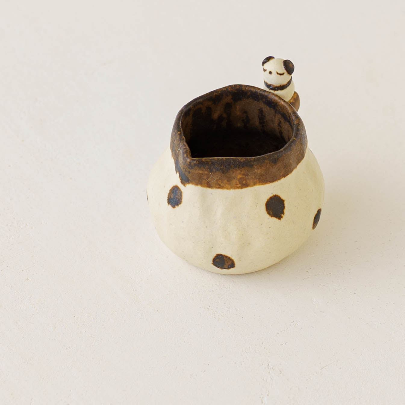 Mini Pitcher Dog | Maruban Ceramics Factory