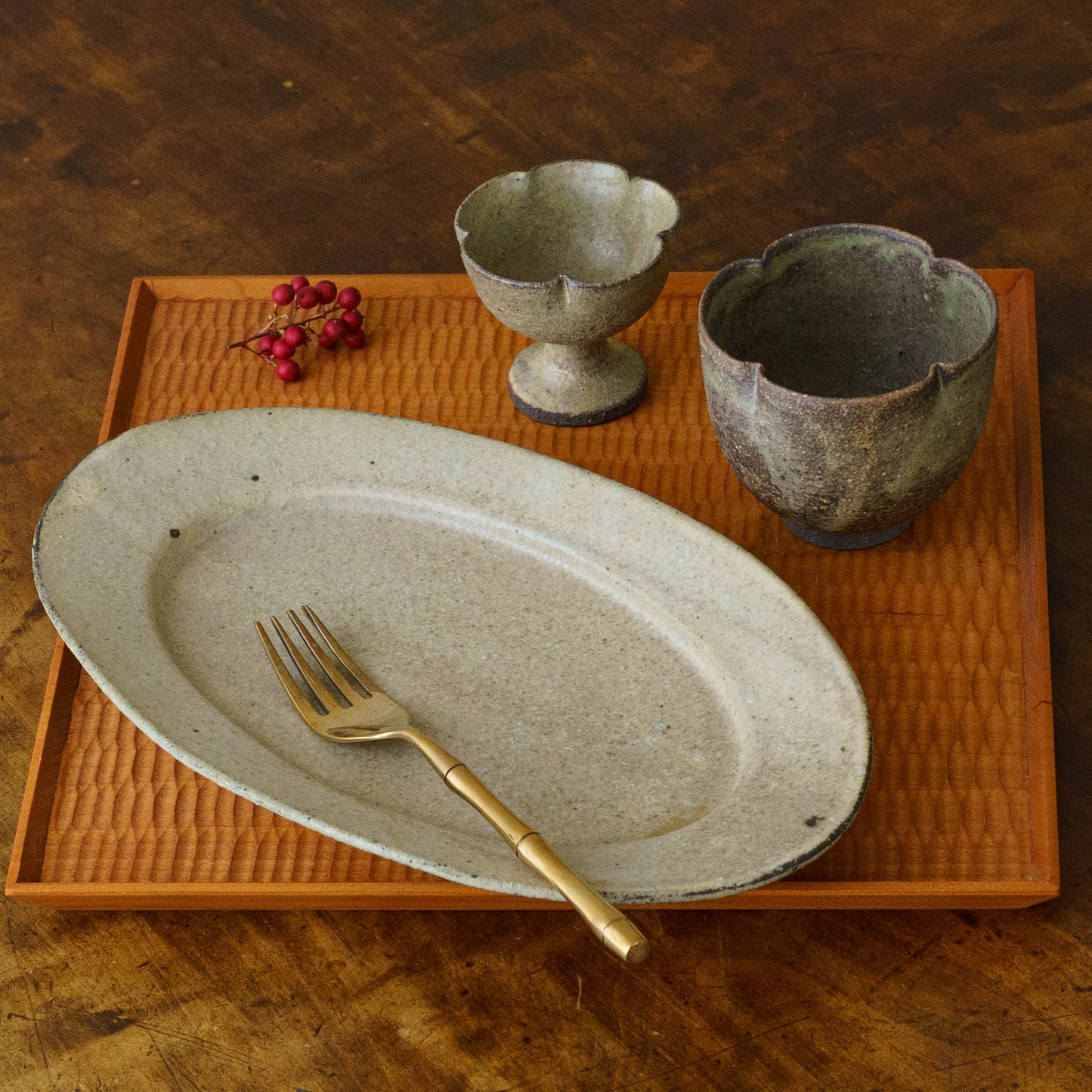 Oval rim plate L kohiki | Sakiko Tomibe