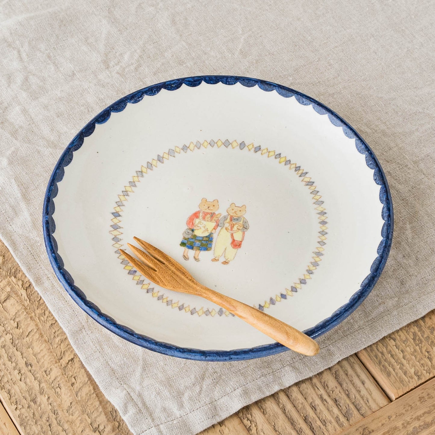 22cm Plate B | Yukiko Nagahama (Yabukarabou)