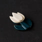 Flower chopstick rest Tulip white｜Michi Tsujimoto