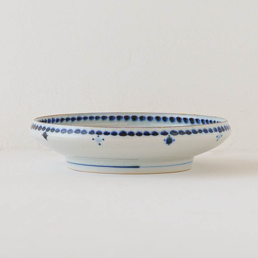 18cm plate small flower Blue｜Tosai gama