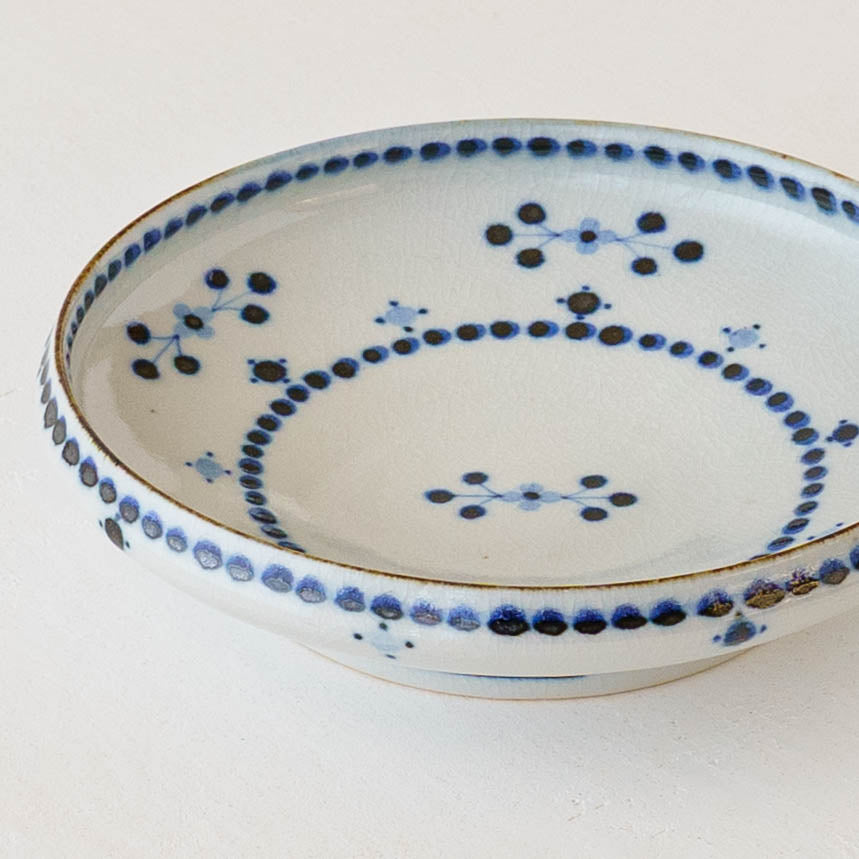 18cm plate small flower Blue｜Tosai gama