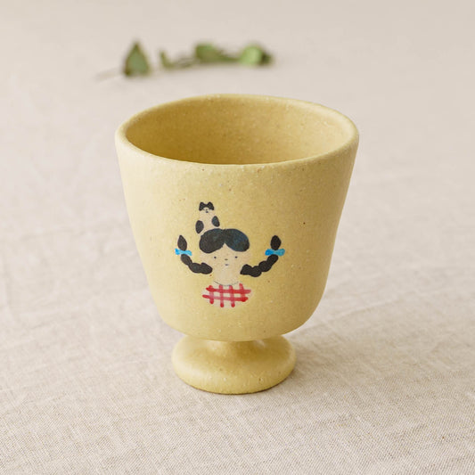 Cup cat and girl, yellow | Aya Watanuki