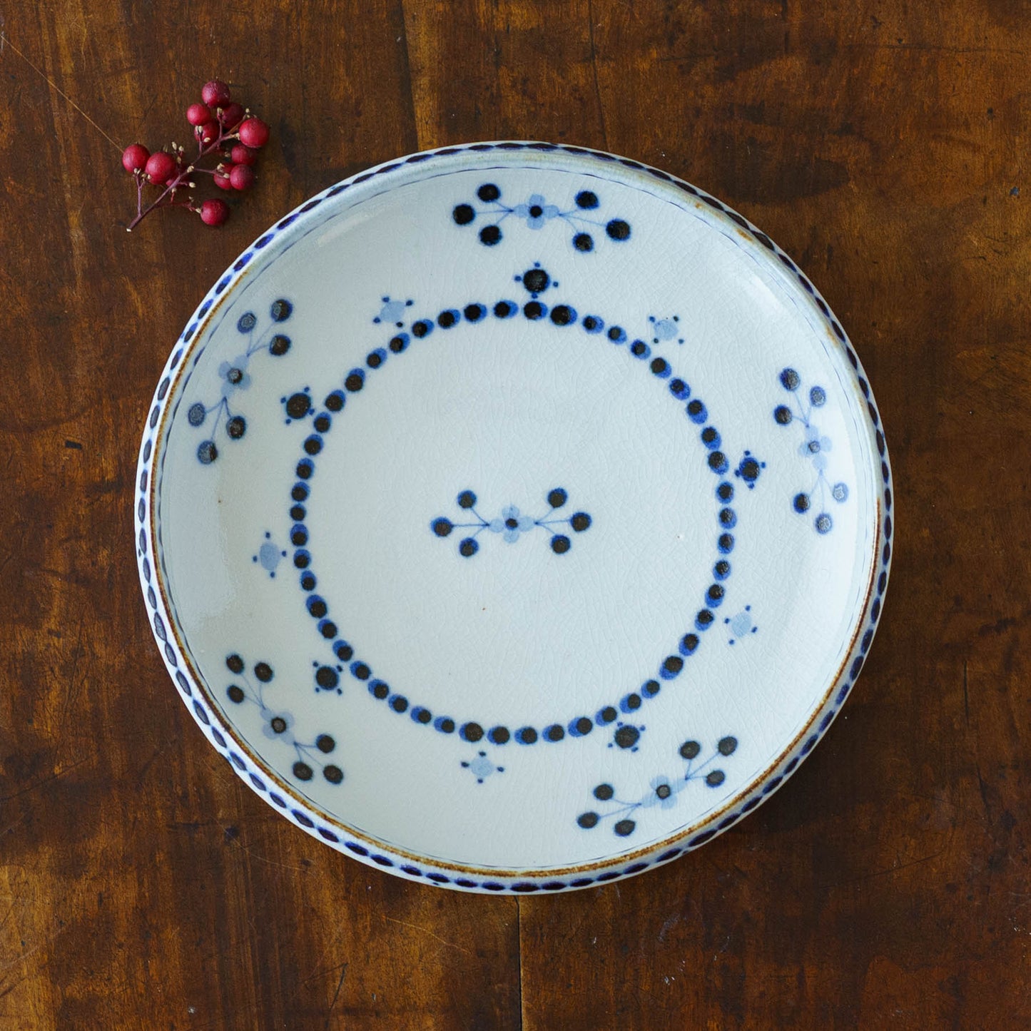 18cm plate small flower Blue｜Tosai gama