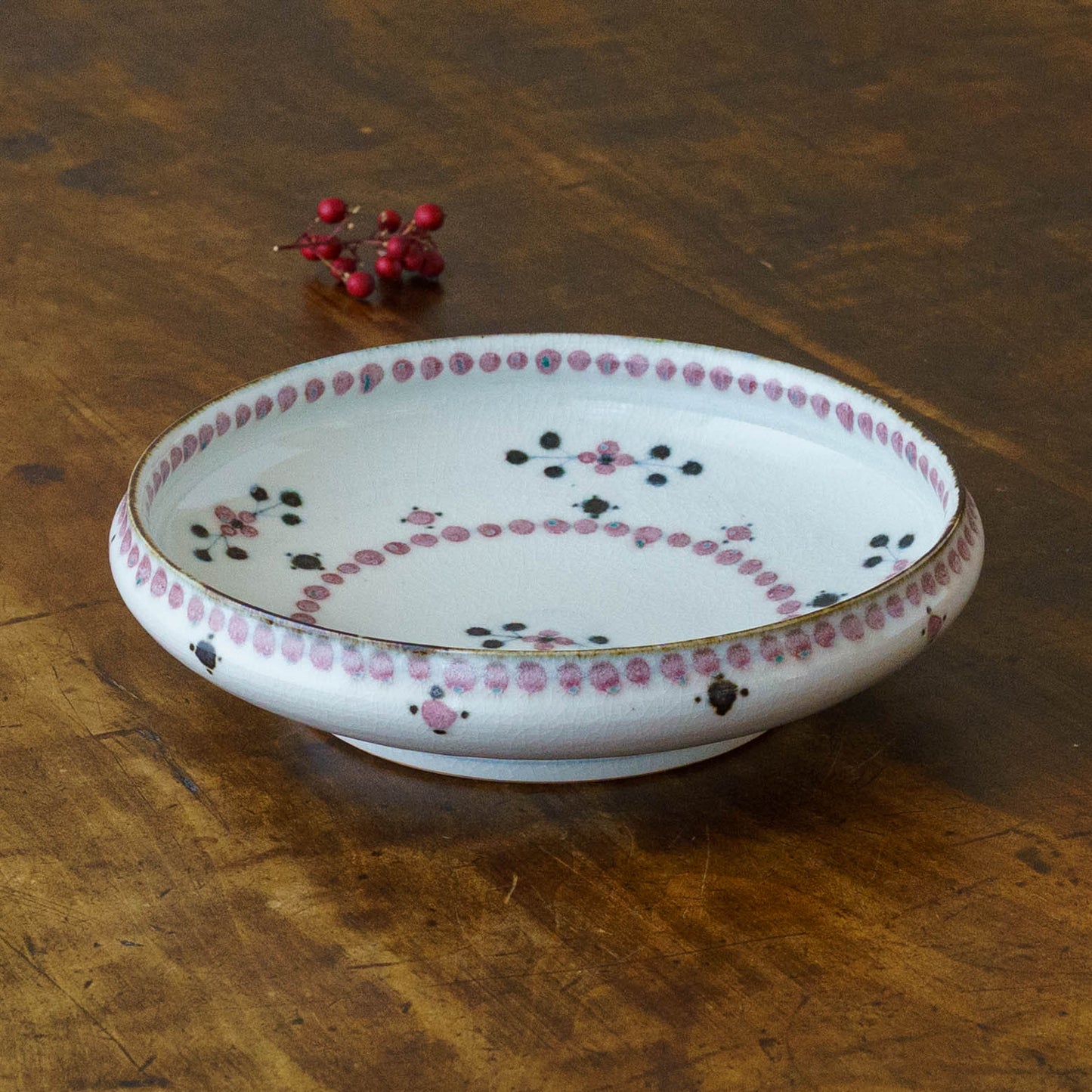 18cm plate small flower Red｜Tosai gama