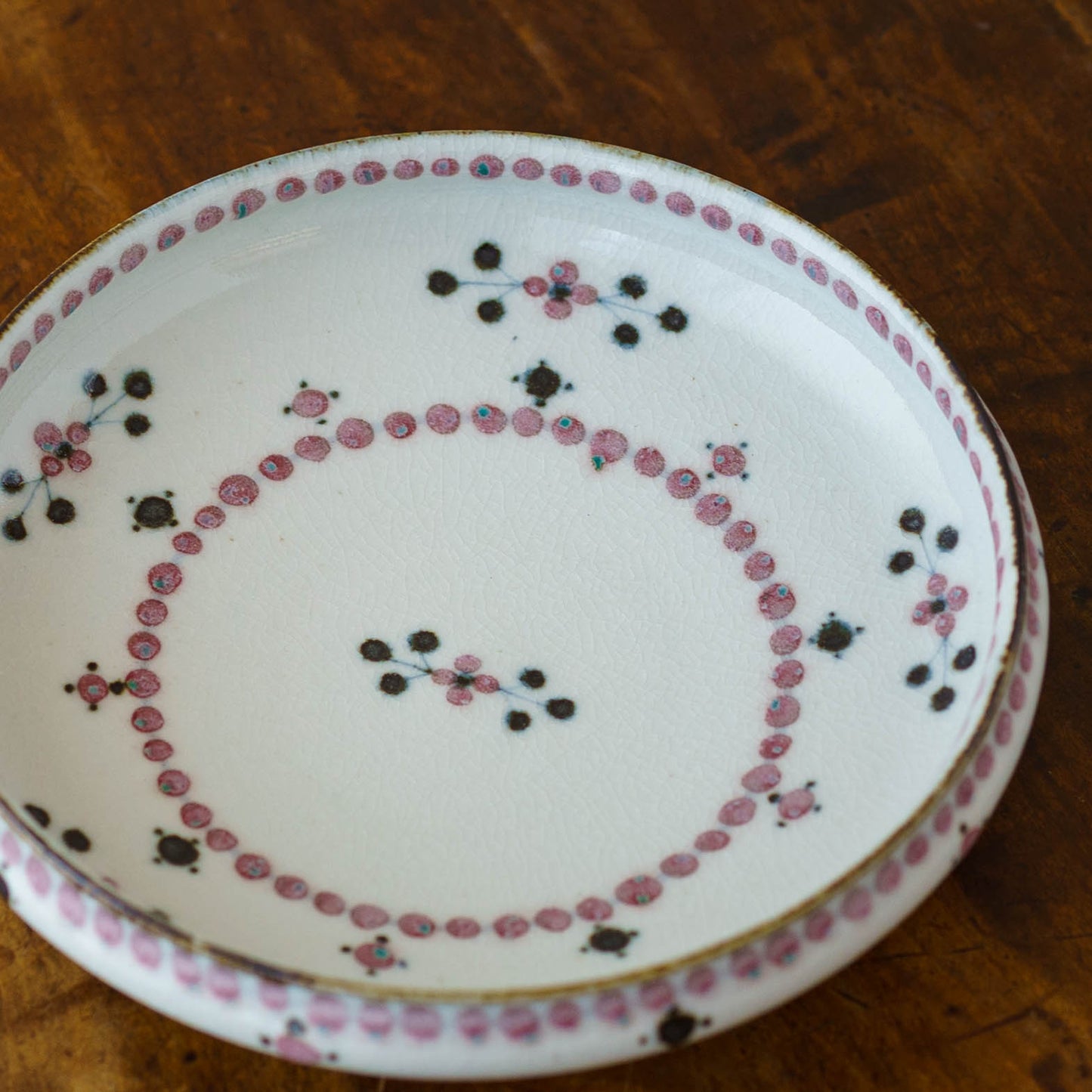 18cm plate small flower Red｜Tosai gama