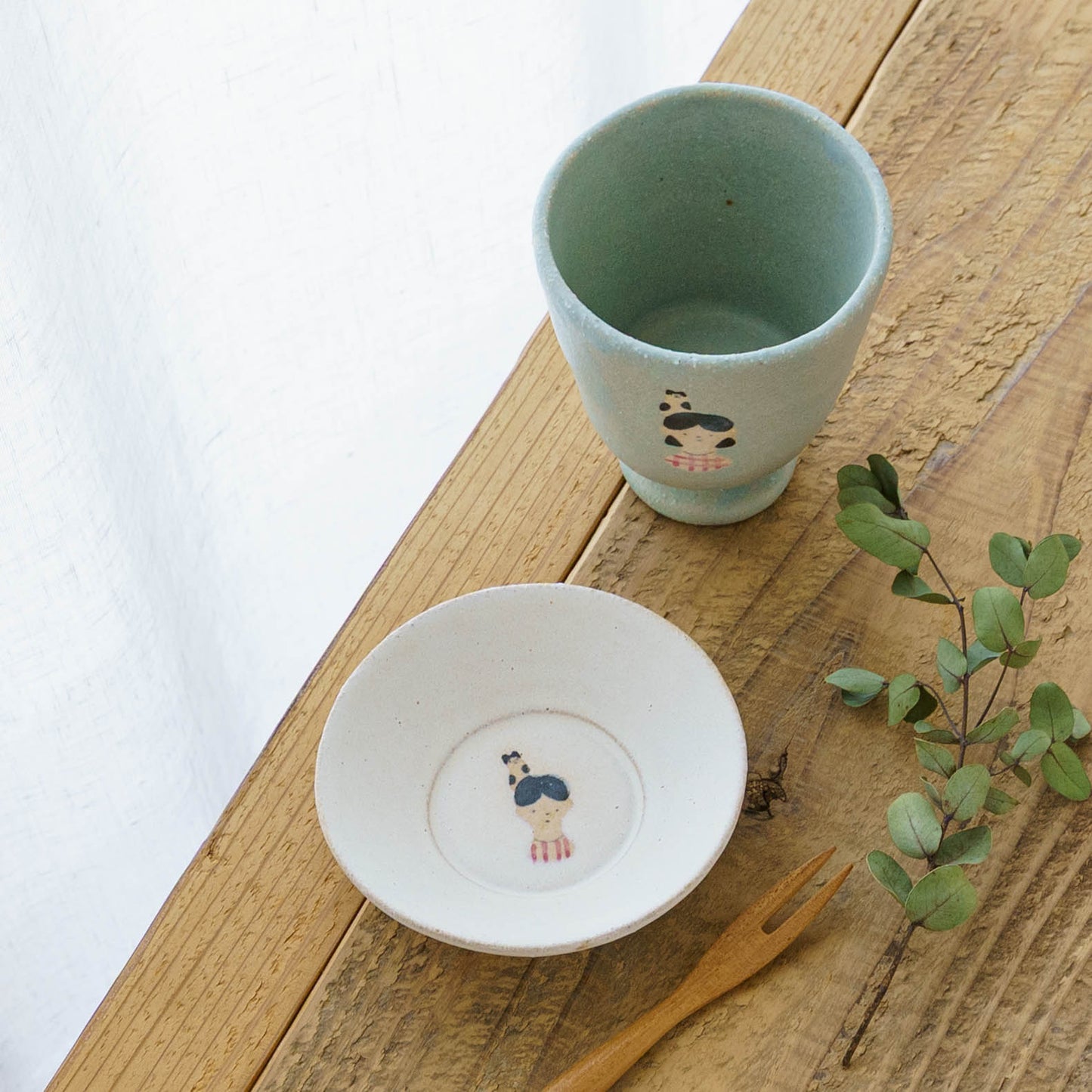 Cup Cat and girl light blue | Aya Watanuki