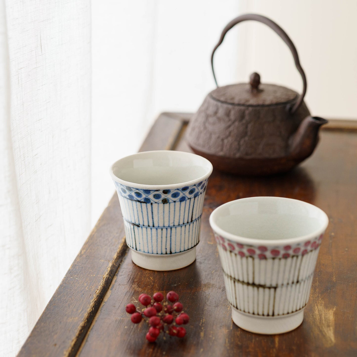 Teacup old Tobe pattern  Blue | Tosai gama