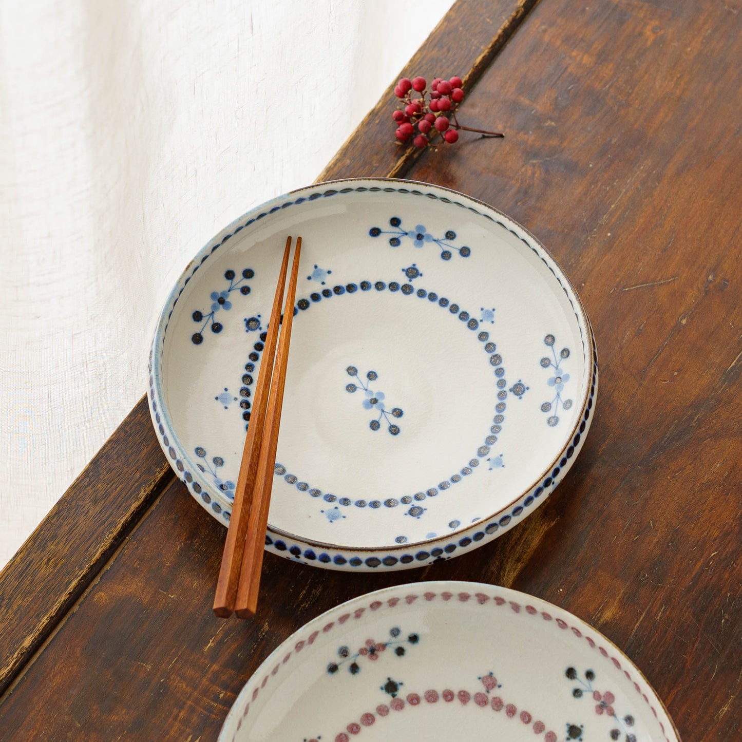 21cm plate small flower Blue｜Tosai gama