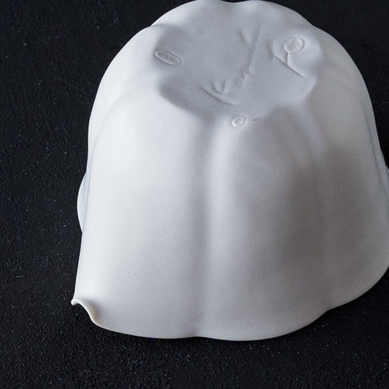 Tea sea (Katakuchi jar) white | Kasumi Fujimura