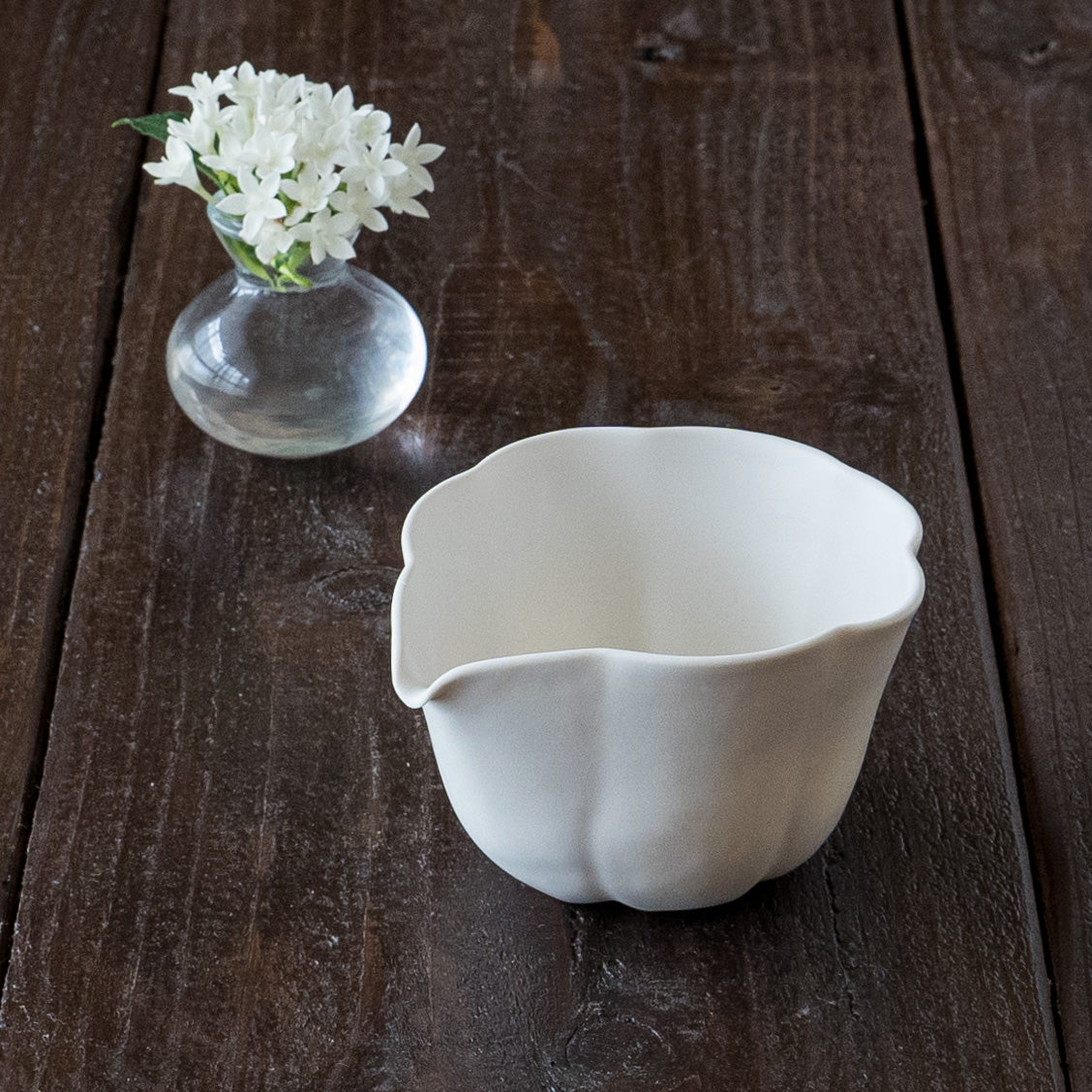 Tea sea (Katakuchi jar) white | Kasumi Fujimura