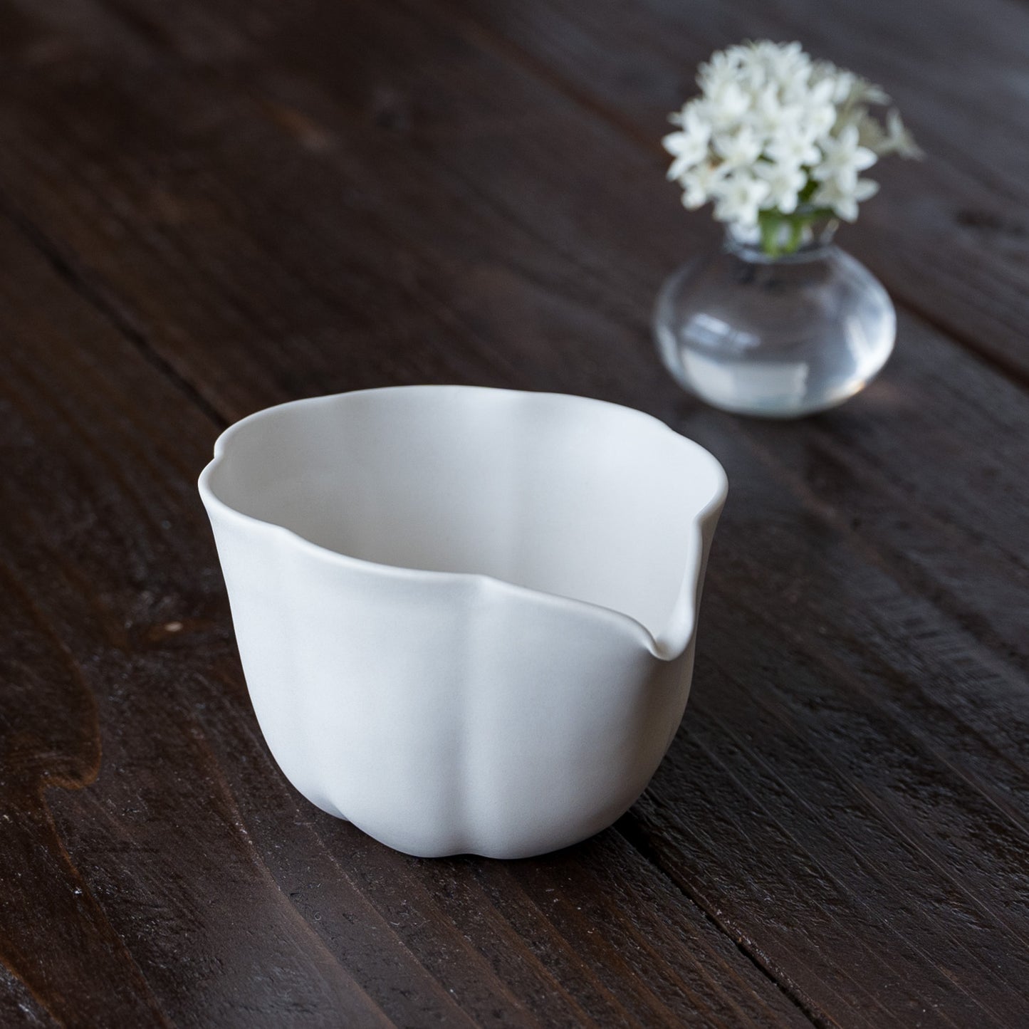 Tea sea (Katakuchi jar) white | Kasumi Fujimura