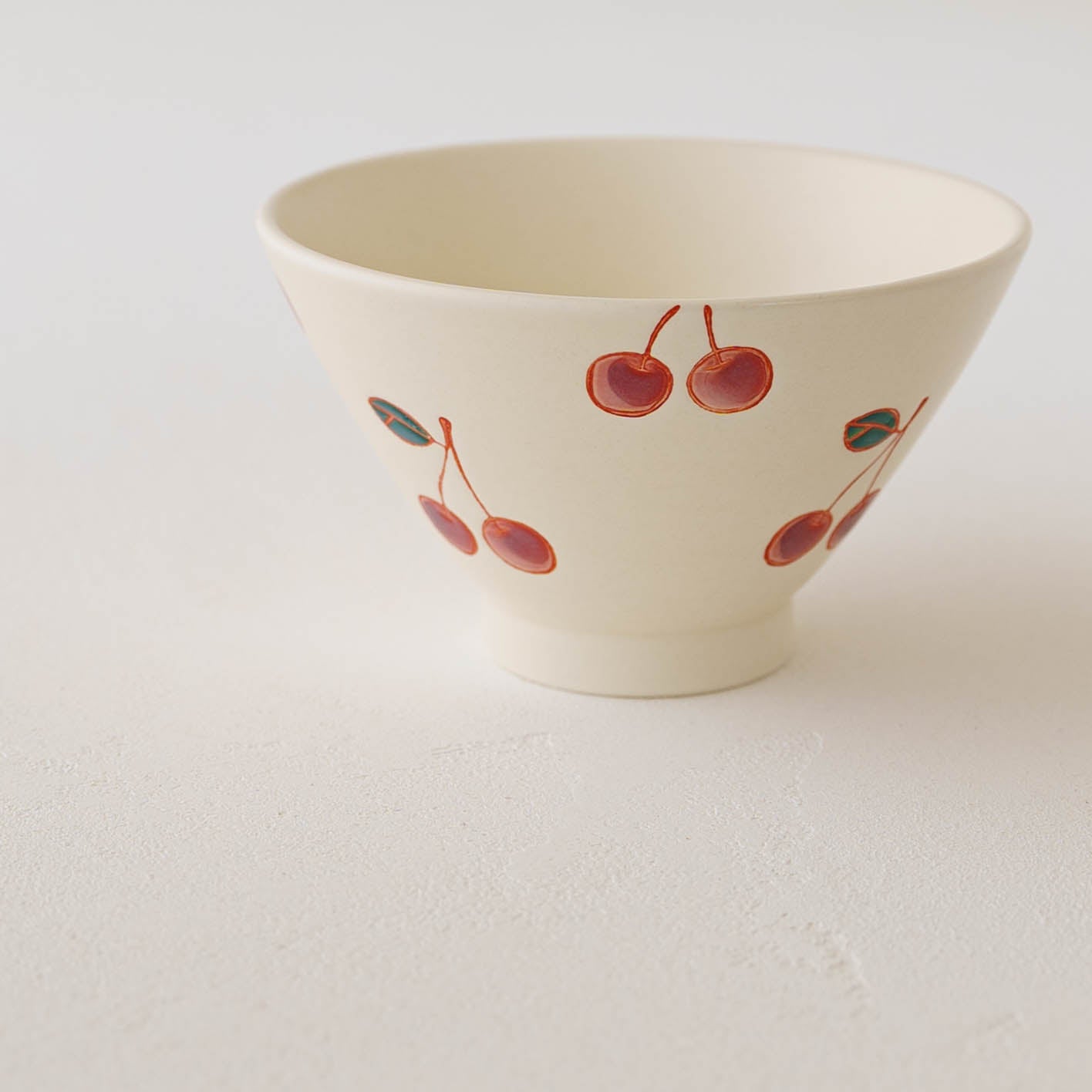 Hasamiyaki fruits Bowl Cherry