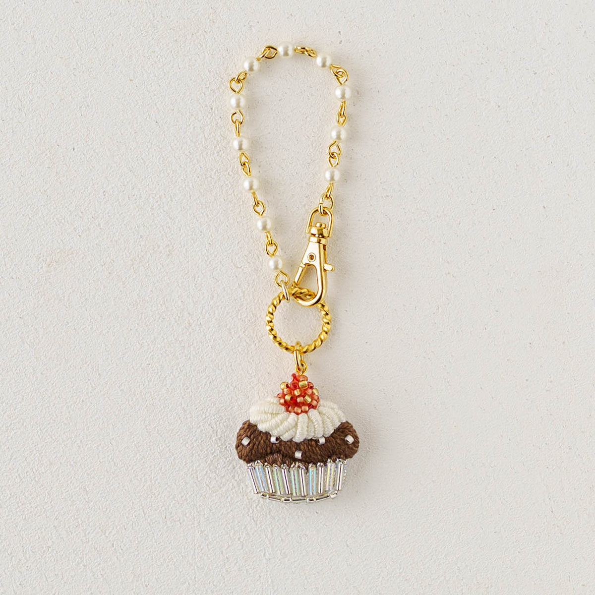 Embroidered Bag Charm Chocolate Cupcake | Aonoie