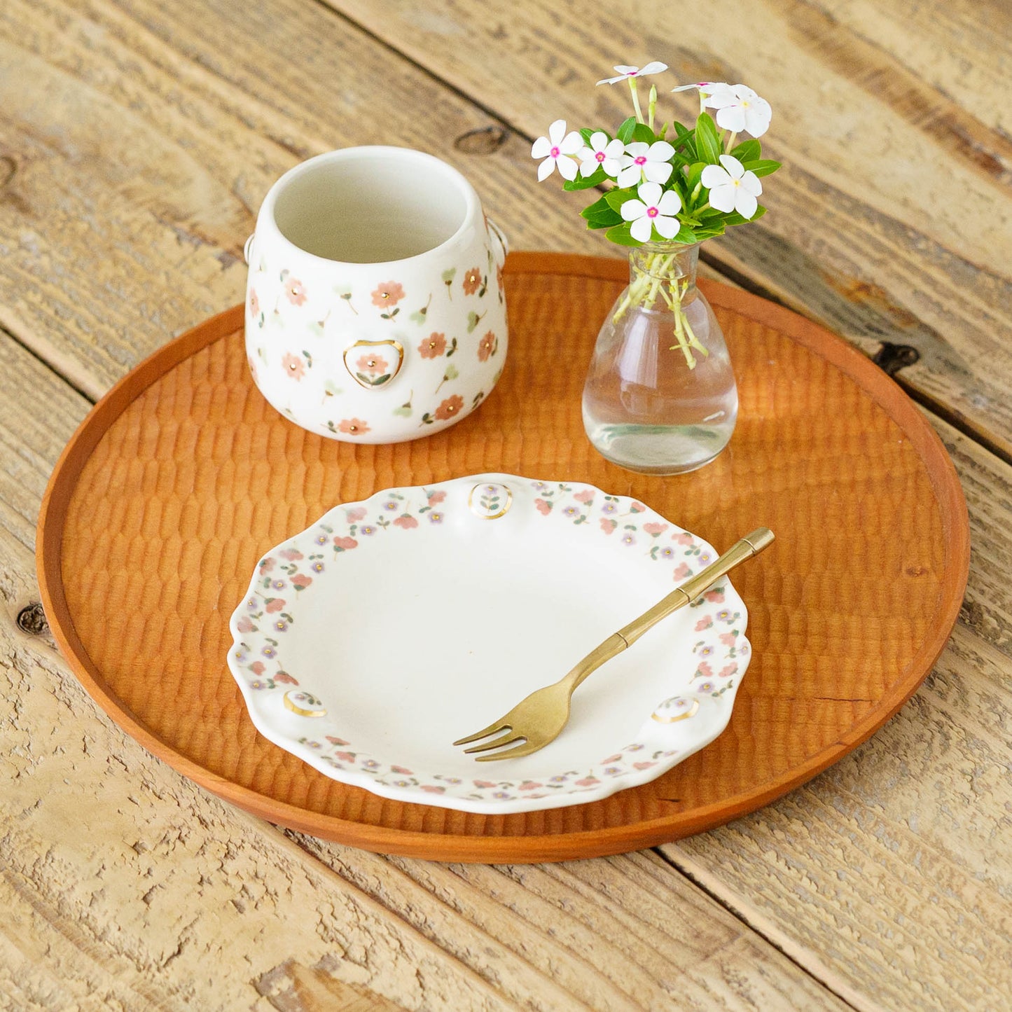 Cup relief flower pink | Ayano Arai