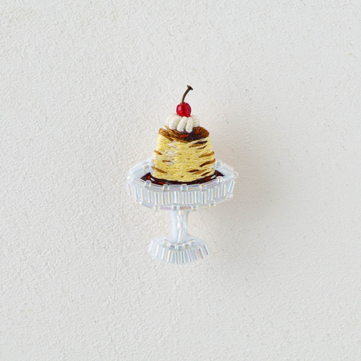 Embroidered Pin Brooch  Retro Pudding | Aonoie