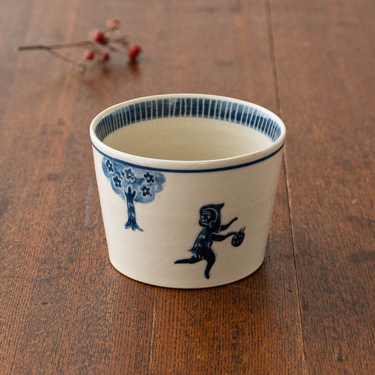 Cup Monkey | Naoko Yoshimura