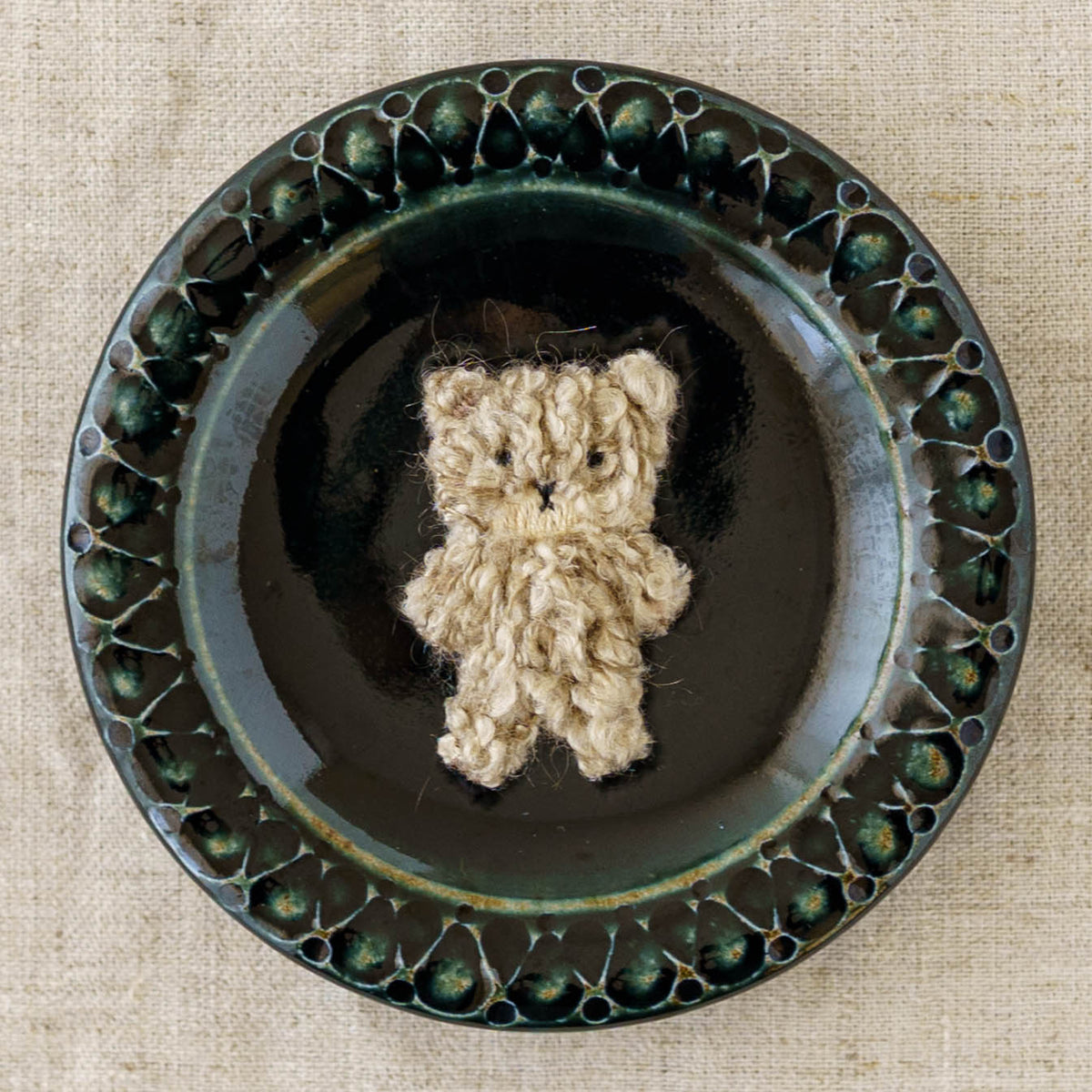 Embroidered Brooch Bear | Aonoie