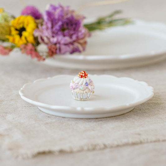 刺繍リング　カラフルカップケーキ｜あおのいえ