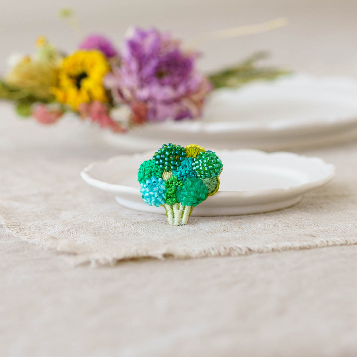 Embroidered Brooch  Broccoli | Aonoie