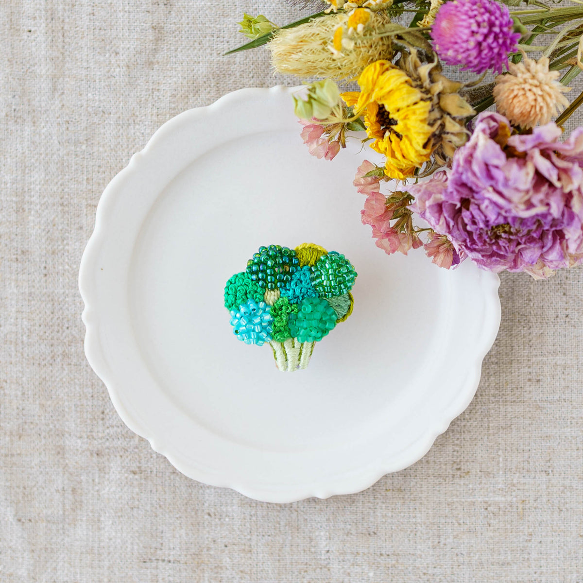 Embroidered Brooch  Broccoli | Aonoie
