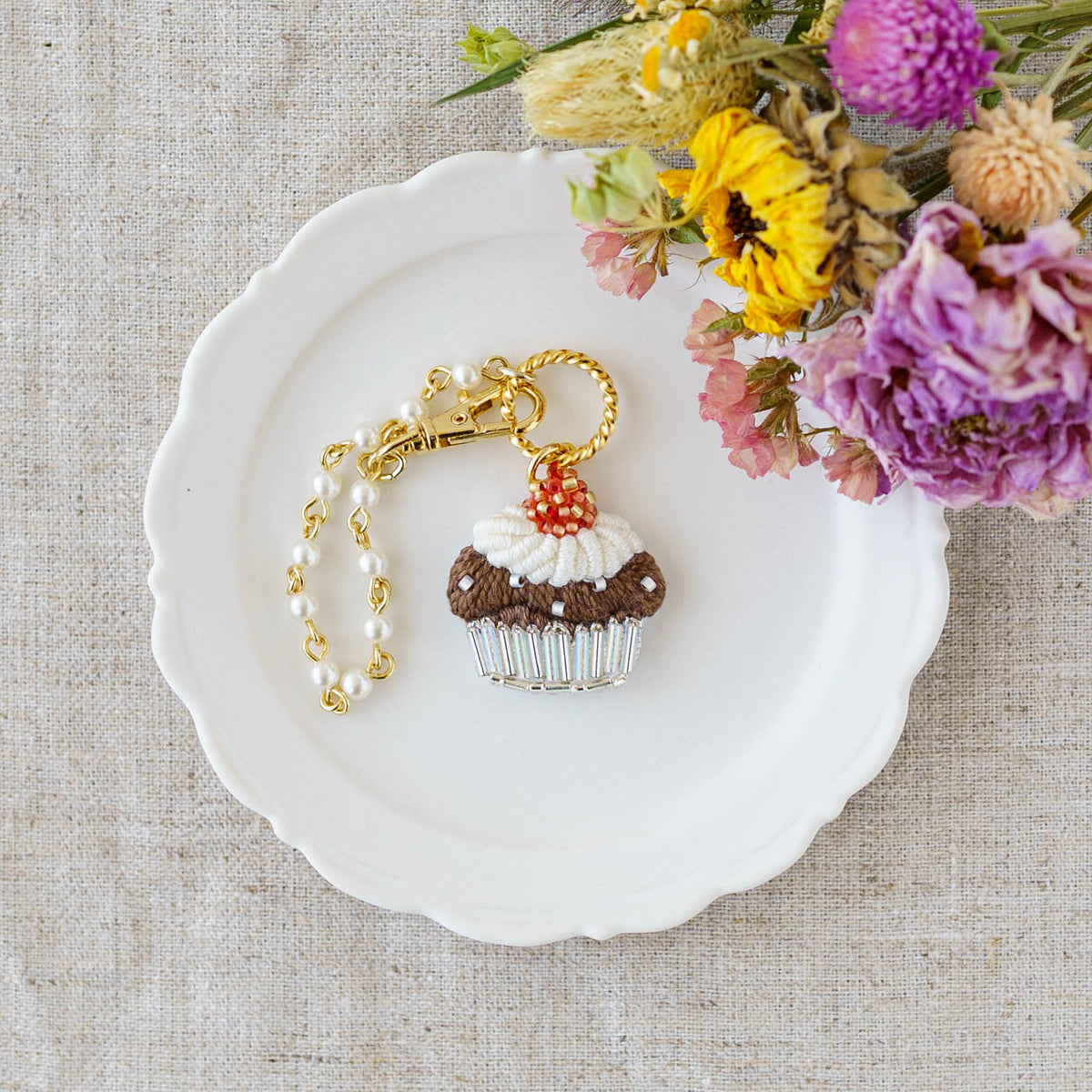 Embroidered Bag Charm Chocolate Cupcake | Aonoie