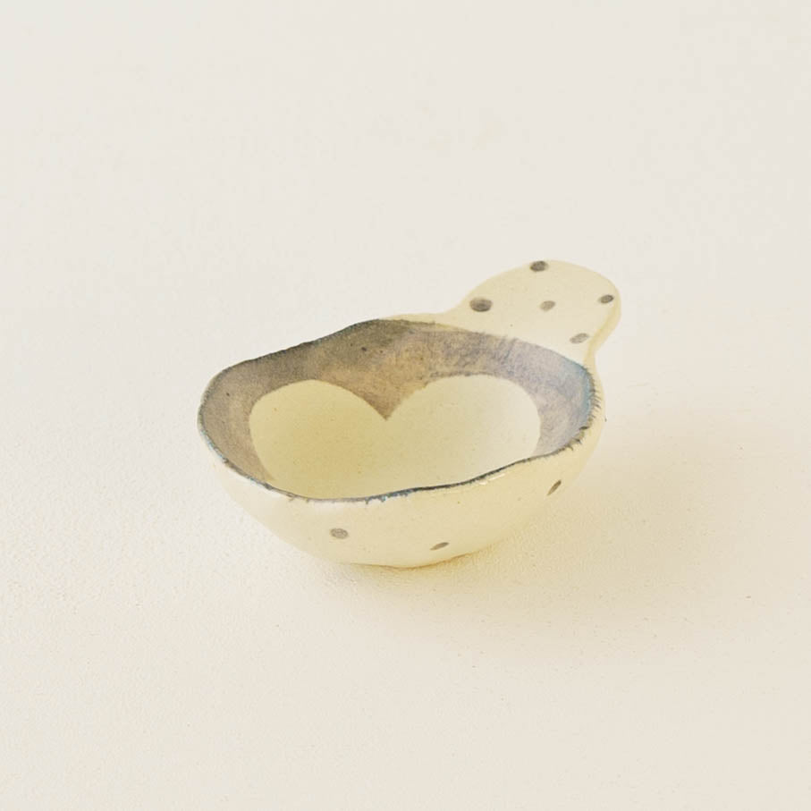 Gramame Gray |  Hitsuji no Teshigoto