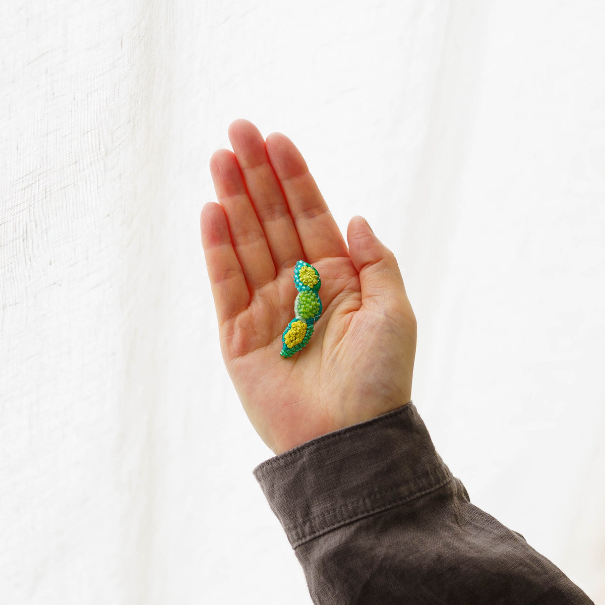 Embroidery Brooch Edamame | Aonoie