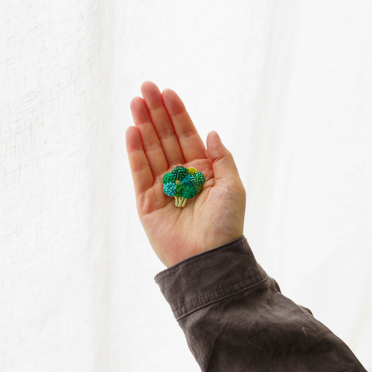 Embroidered Brooch  Broccoli | Aonoie