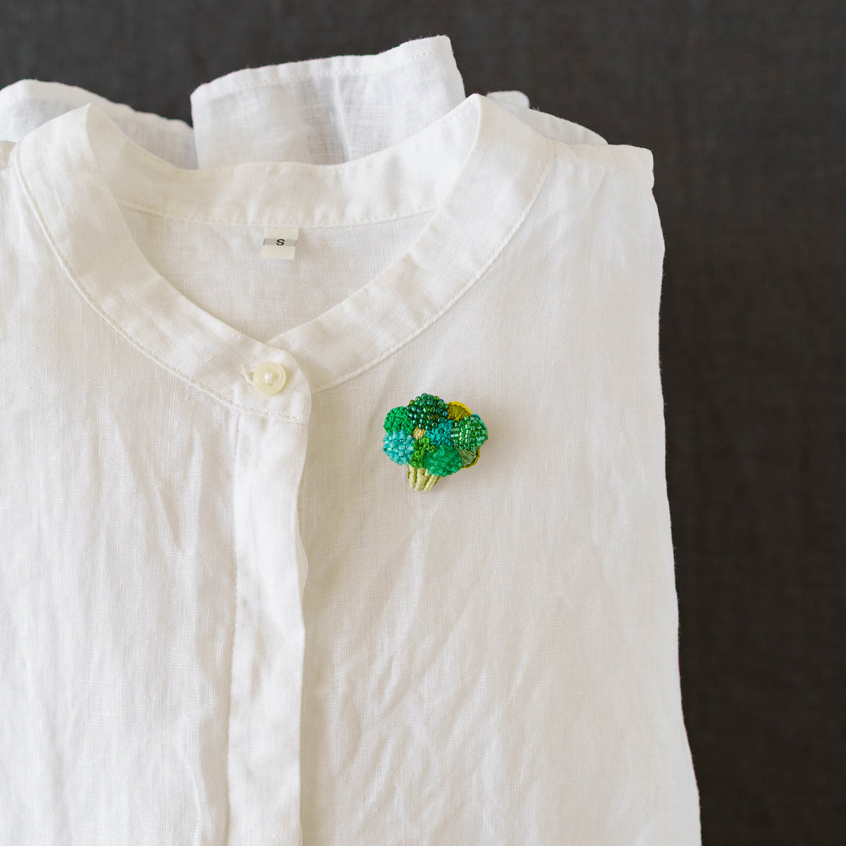 Embroidered Brooch  Broccoli | Aonoie