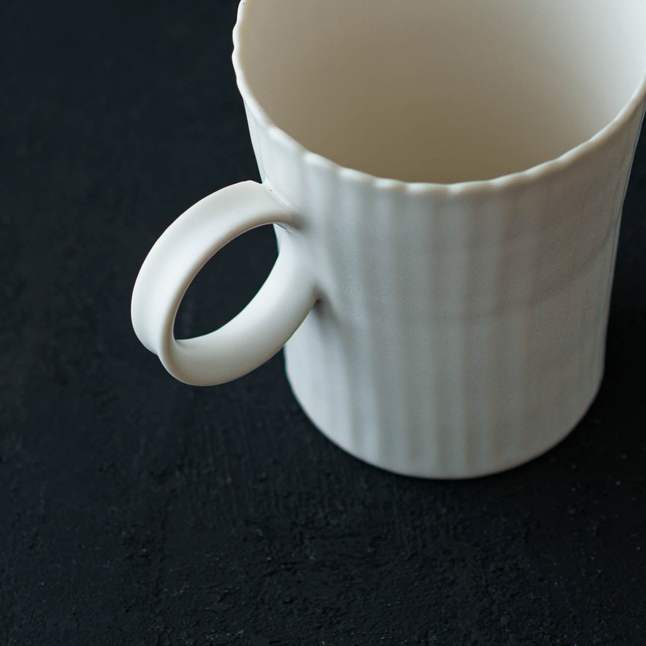 コーヒーカップ　白｜藤村佳澄