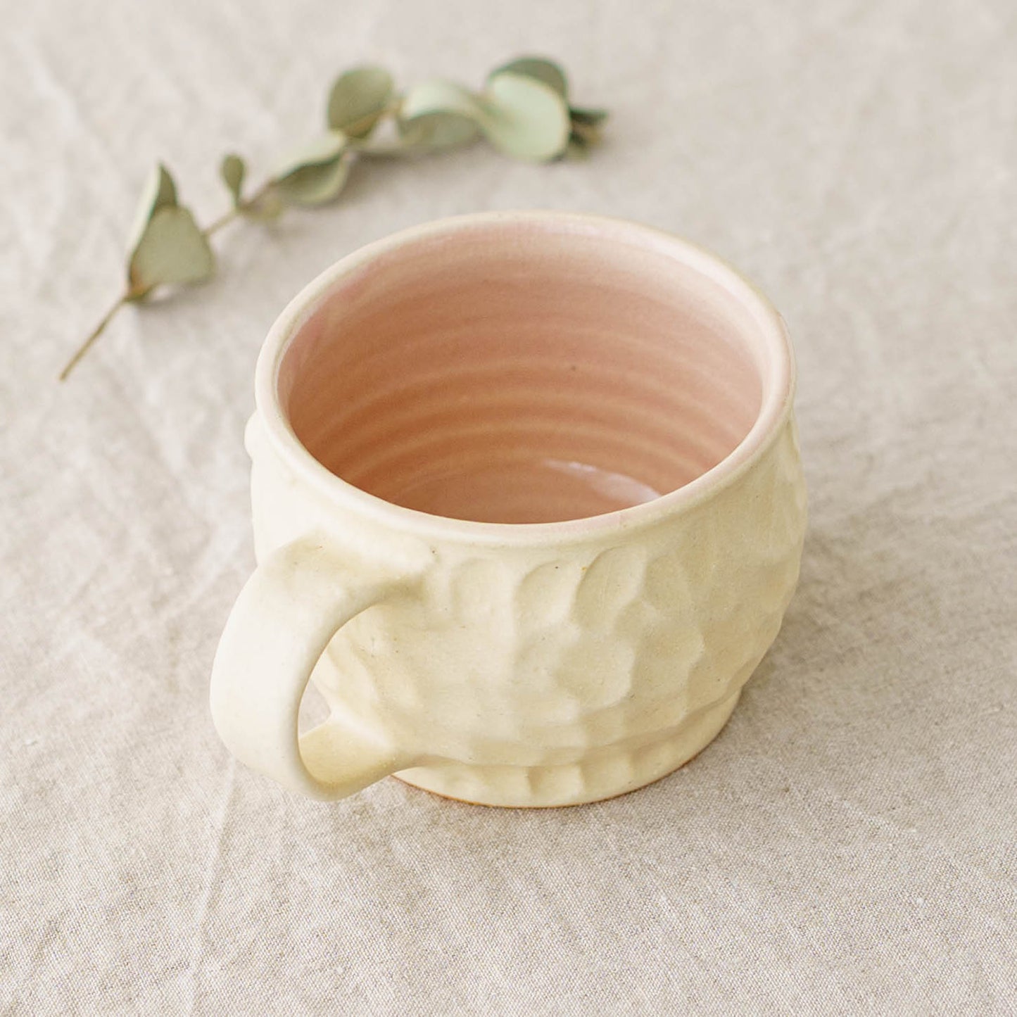 Mug Bear White x Pink | Mikiko Kato