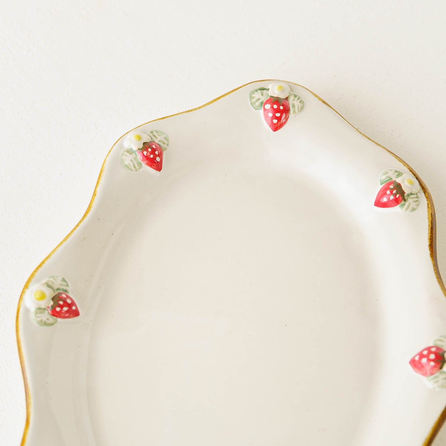 Strawberry C&S White B｜Aiko Miura