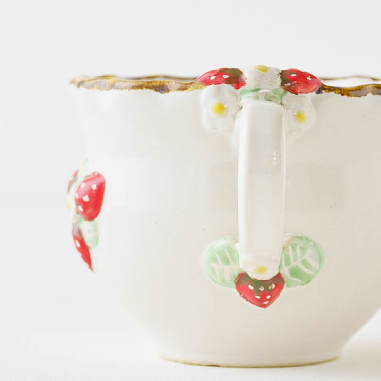 Strawberry C&S White B｜Aiko Miura