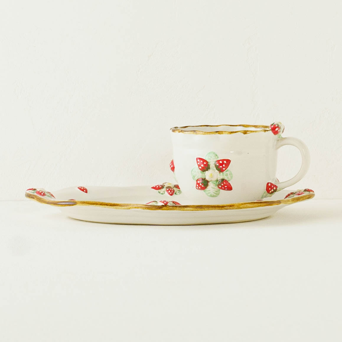 Strawberry C&S White D｜Aiko Miura