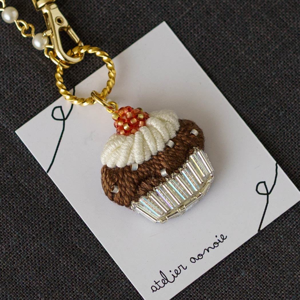 Embroidered Bag Charm Chocolate Cupcake | Aonoie
